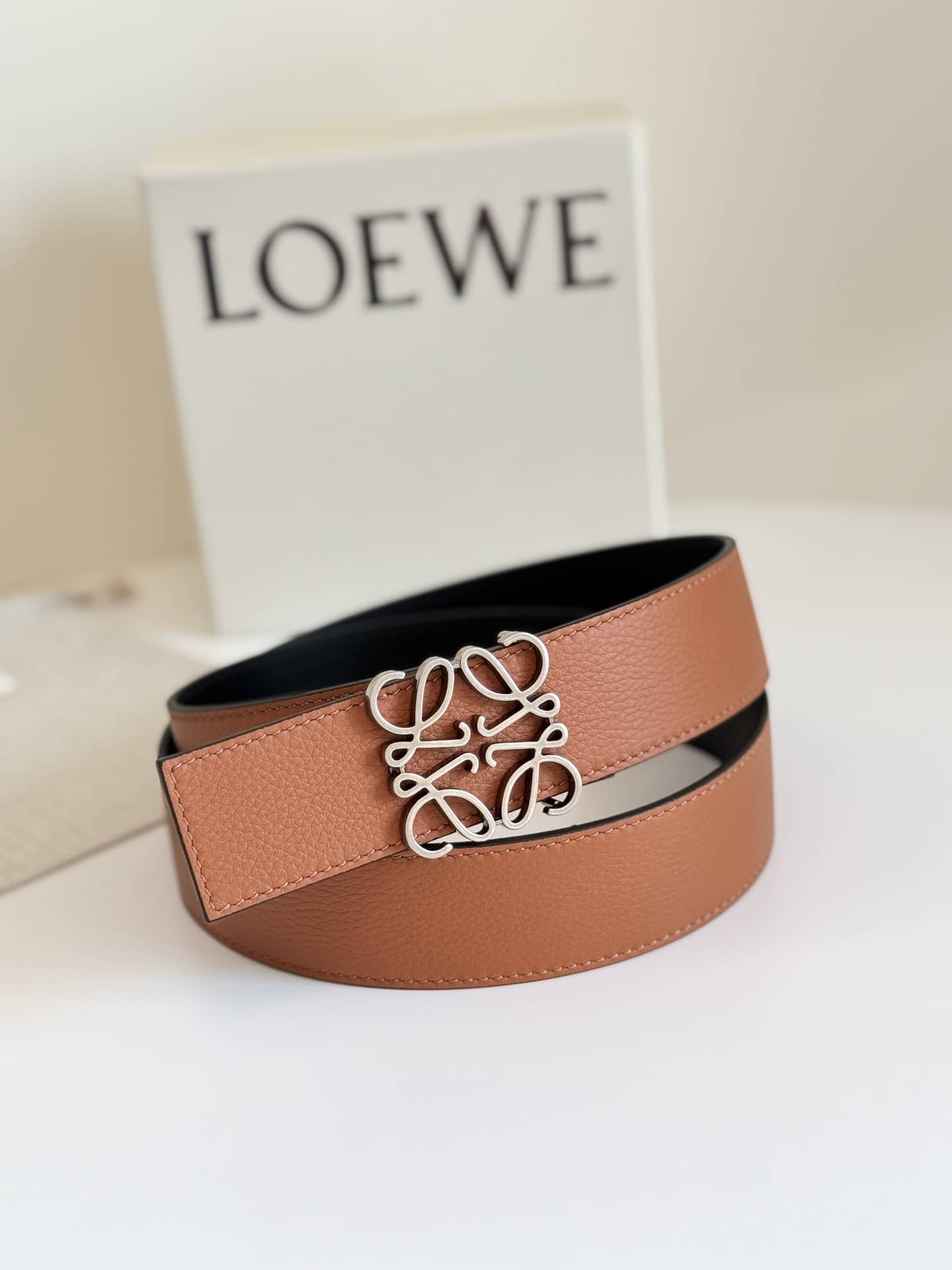 Loewe Belt